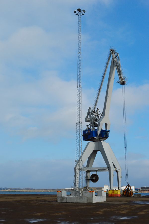 CMP – Copenhagen Malmö Port installerar LED mastbelysning