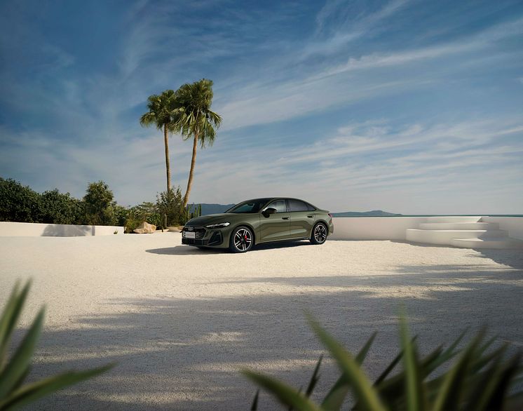 Audi A5L (China only)