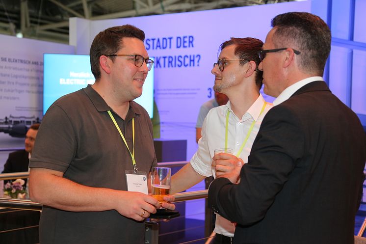 Erste Electric Networking Night zur transport logistic 2019