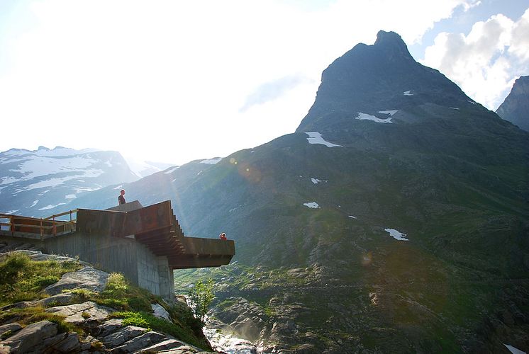 Aussichtspunkt Trollstigen - Norwegische Landschaftsrouten - Geiranger-Trollstigen