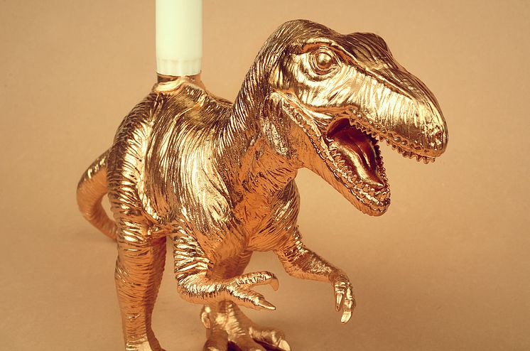 Dinosaurieljusstake - design Nathalie Hallman