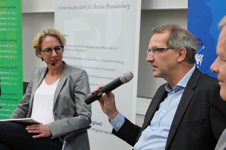 Podiumsdiskussion „Zukunftsbranche Luftverkehr am Standort Berlin Brandenburg“ am 15. Oktober 2016 an der Technischen Hochschule Wildau