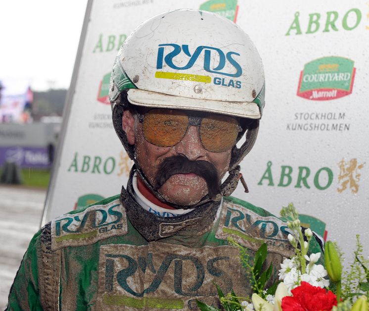 Åke Svanstedt vann Mustaschloppet 2011