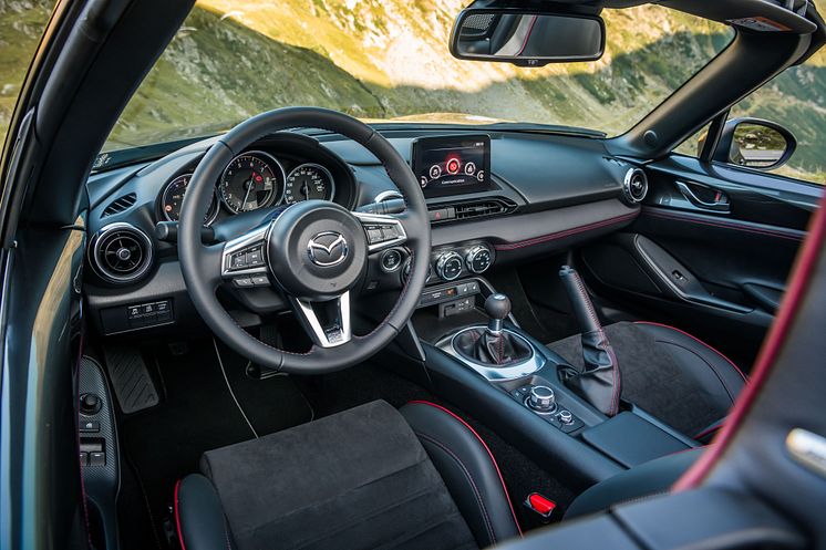Mazda MX-5 Roadster