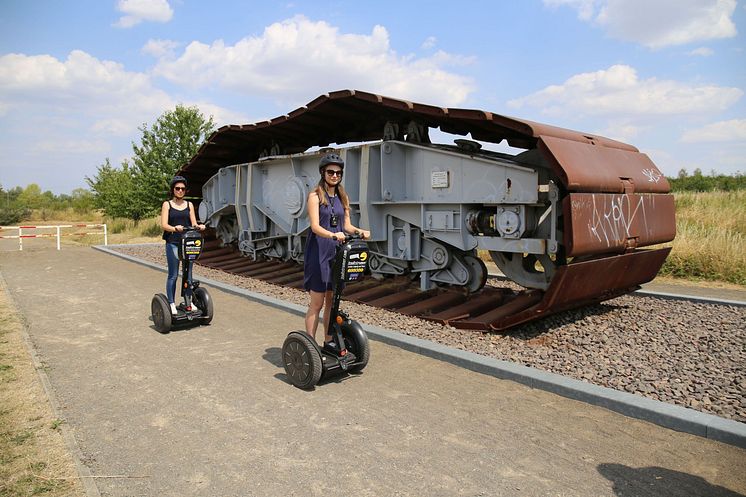 Segway-Tour entlang des Werbeliner Sees - Originalteil eines Schaufelradbaggers