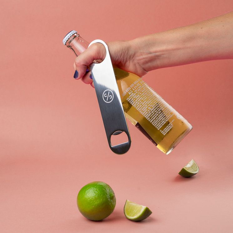 Cocktail Club - Bottle opener, miljö