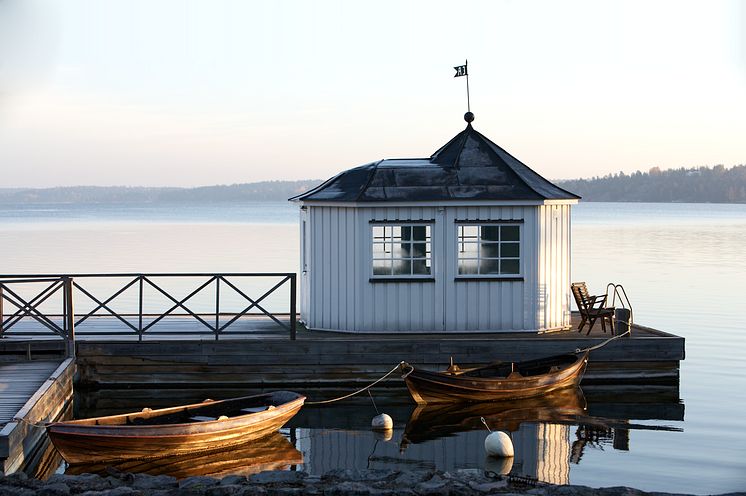 Lusthuset och brygga på konferenshotell Vår Gård Saltsjöbaden