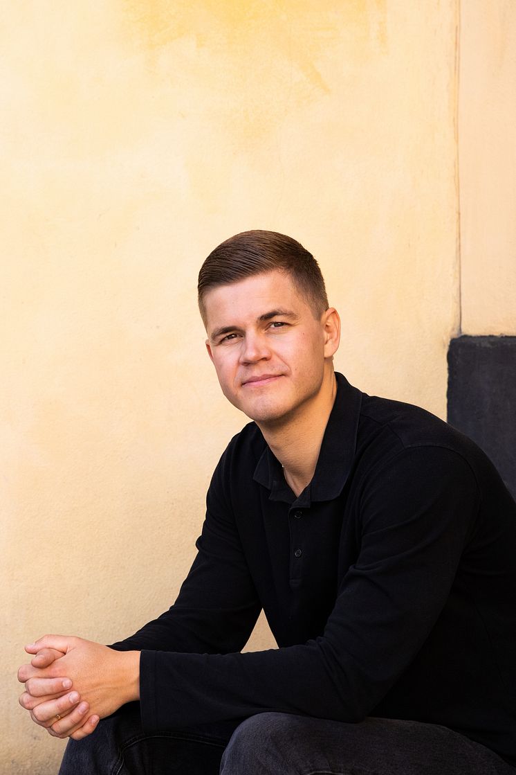 JONATHAN LUNDBERG-3.jpg