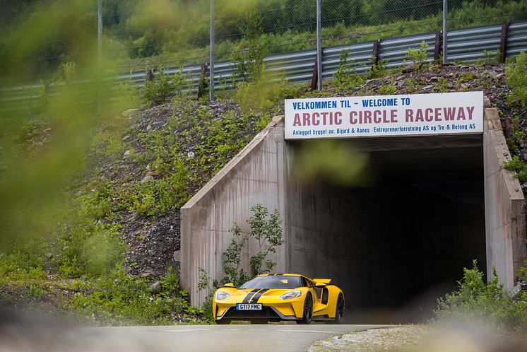 Ford GT