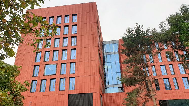 LACKER_bigAir Fassade_University Warwick_1