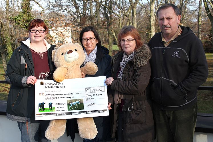  Krippenspiel auf dem Bauernhof: Gäste und Bärenherz sind begeistert