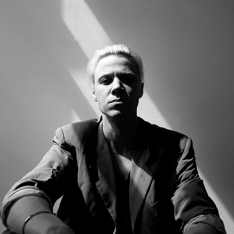MartinByrial_Alternative(BW)