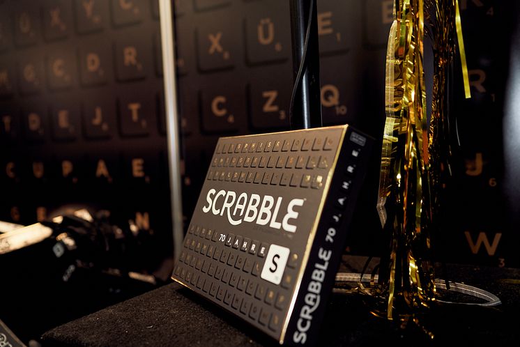 Mattel Games - Spiel Essen 18: 70 Jahre Scrabble