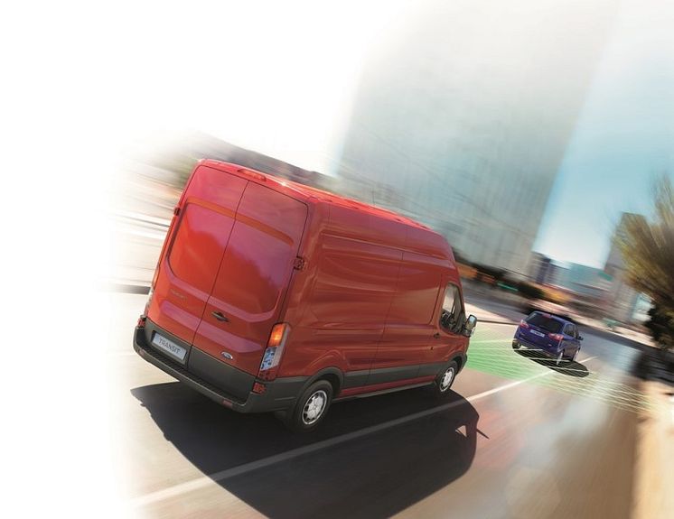 Ford2016_Transit_PreCollisionAssist_PedestrianDetection_14