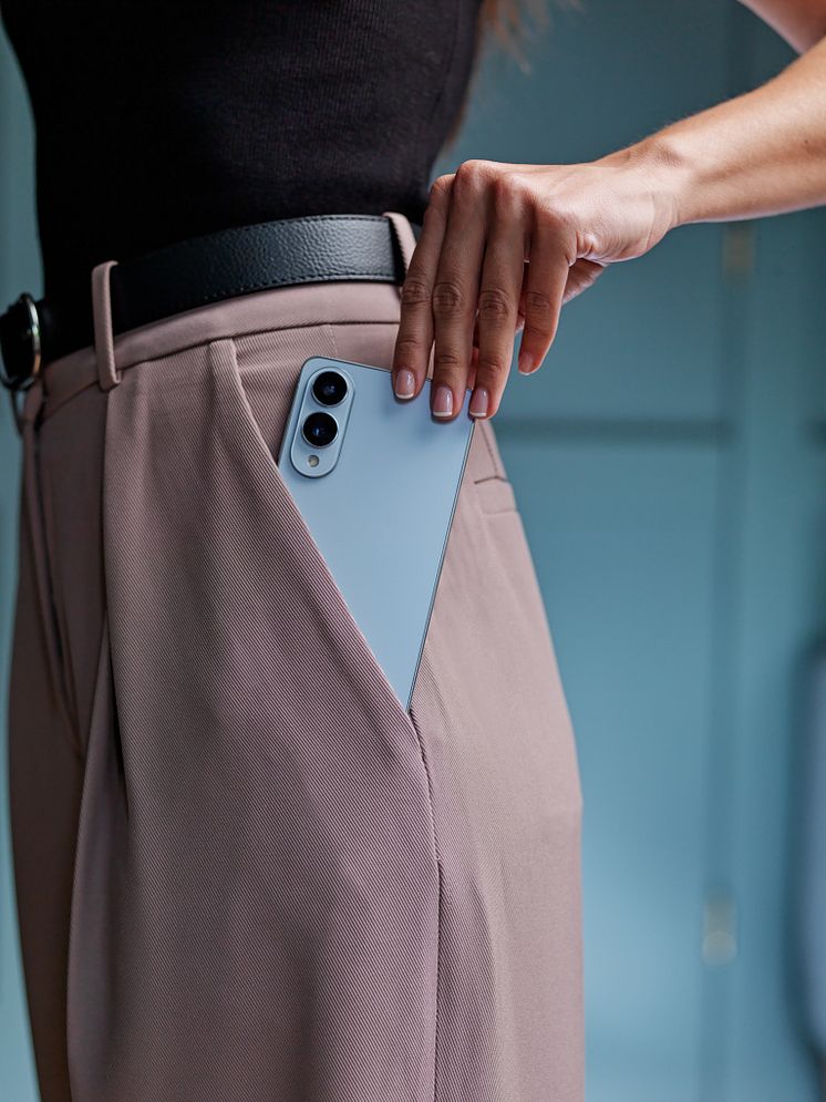SAMSUNG EDGE 25_0004B.jpg