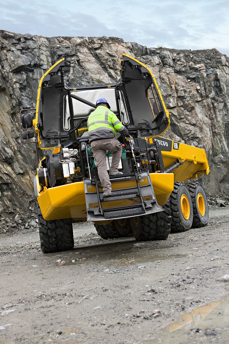 Volvo dumper F-serien - service