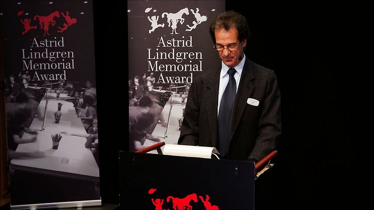 Larry Lempert tillkännager 2014 års pristagare