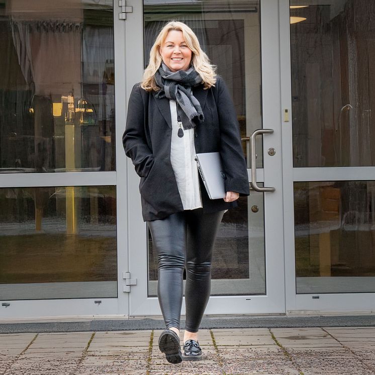 AnnaLenaKvadrat.jpg