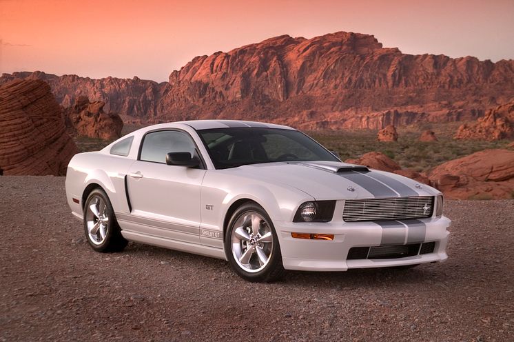 2007-Gen5-FordShelbyGTMustang.jpg