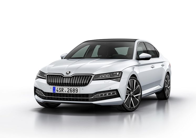 ŠKODA SUPERB iV