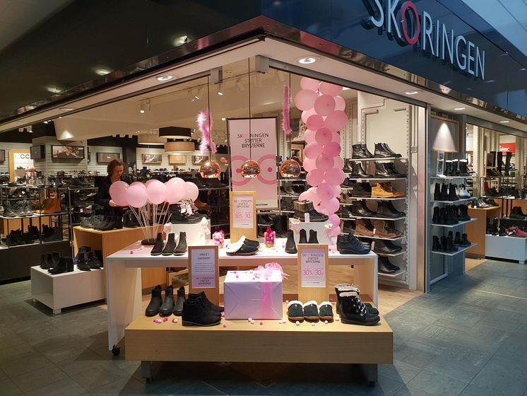 Skoringen_butik_StøtBrysterneKampagne