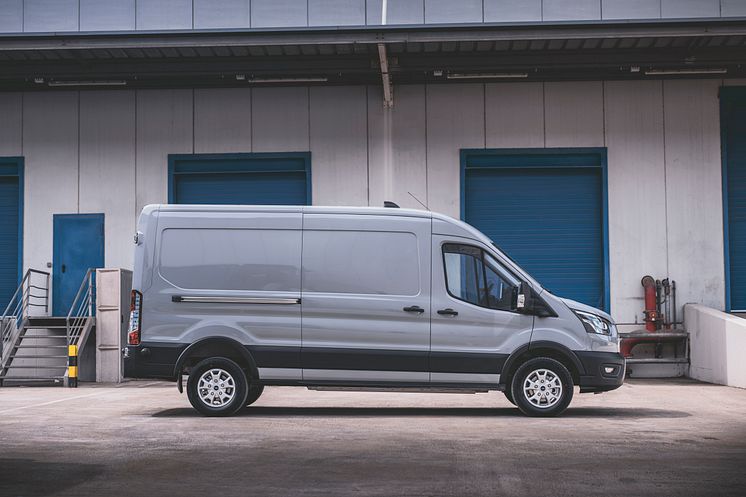 E-TRANSIT_GREY_MATTER_L3H2_350_02