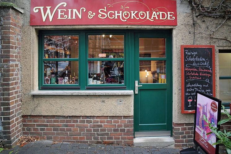 Die "Leipziger Liebelei" ist exklusiv im Laden "Wein & Schokolade" im Stadtteil Schleußig erhältlich