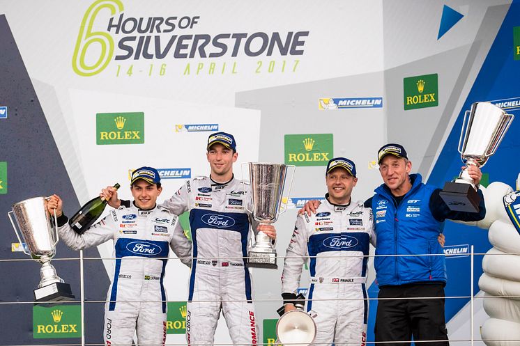 67 Ford GT crew wins at Silverstone 2017