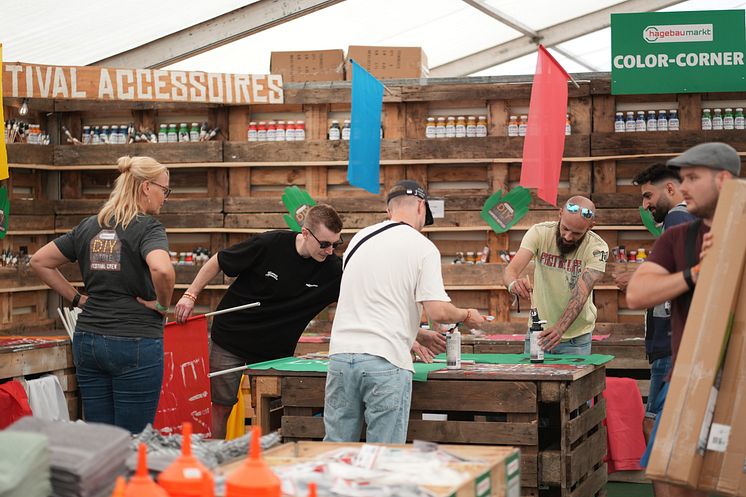 PI_hagebaumarkt DIY Store auf dem Parookaville Festival 2024 Bauen, Basteln und Feiern_3.JPG