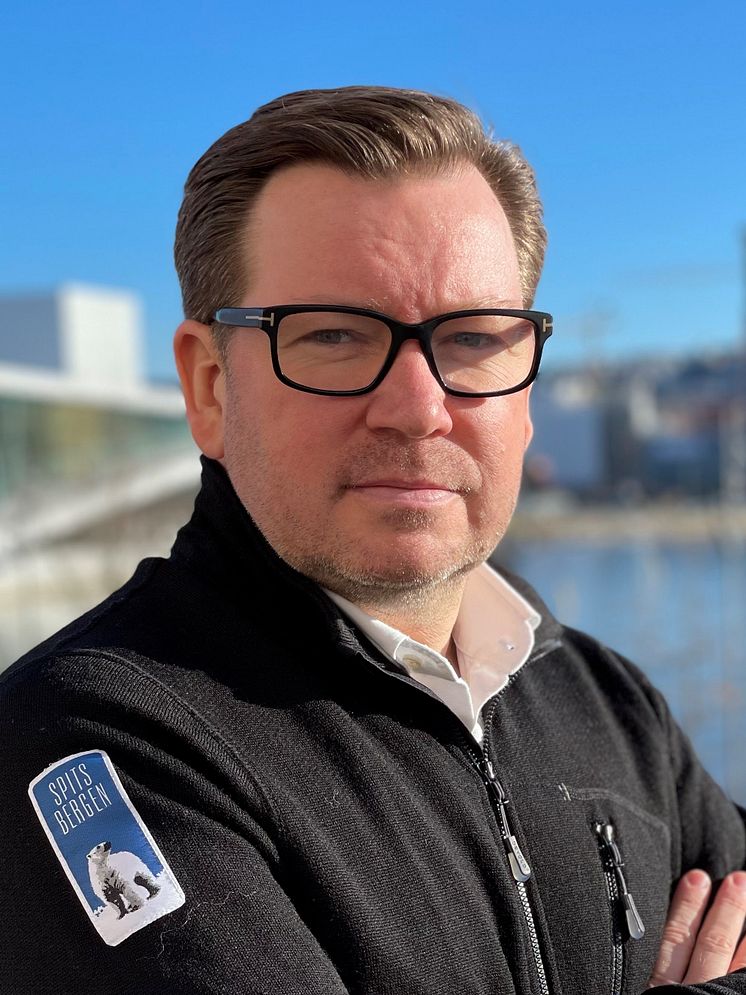 Henrik_Lund_Foundation_Foto_Hurtigruten.jpg