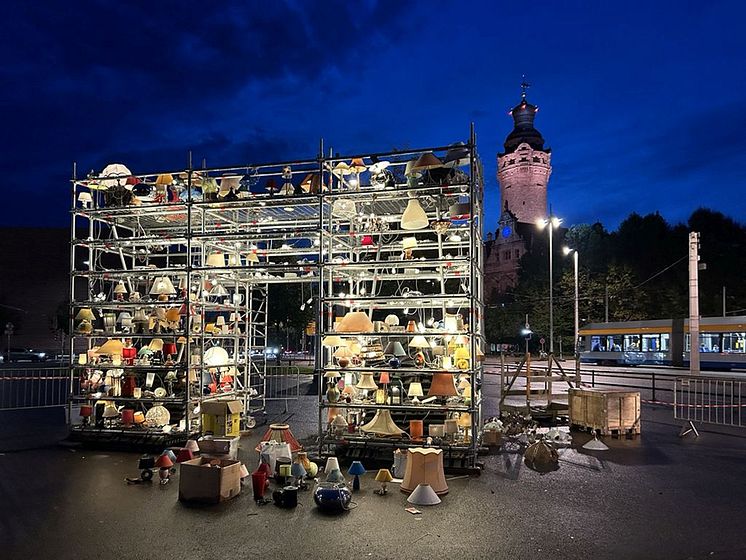 Aufbau Lichtfest Leipzig 2024: 13 Passage (Wilhelm-Leuschner-Platz)