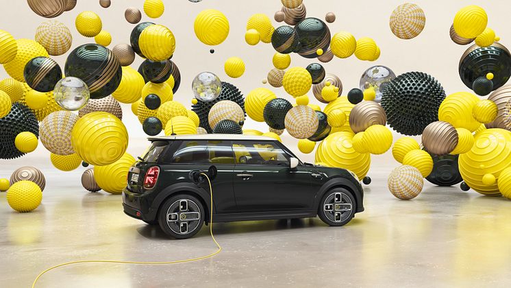 MINI Cooper SE Resolute Edition