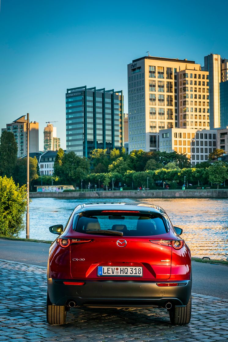 Mazda CX-30 i Soul Red Crystal