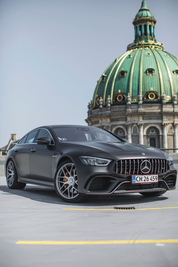 Mercedes-AMG GT 63 s