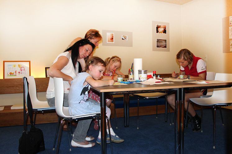 Tag der offenen Tür im Kinderhospiz: Bärenherz-Sommerfest lockt 1.000 Besucher in den Kees’schen Park