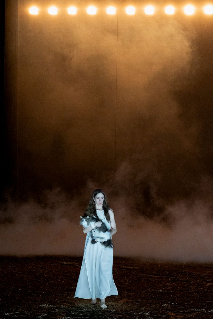 Framsyningsfoto, Lady Macbeth