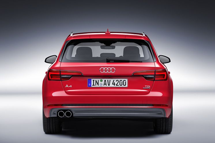 A4 Avant rear in Tango Red