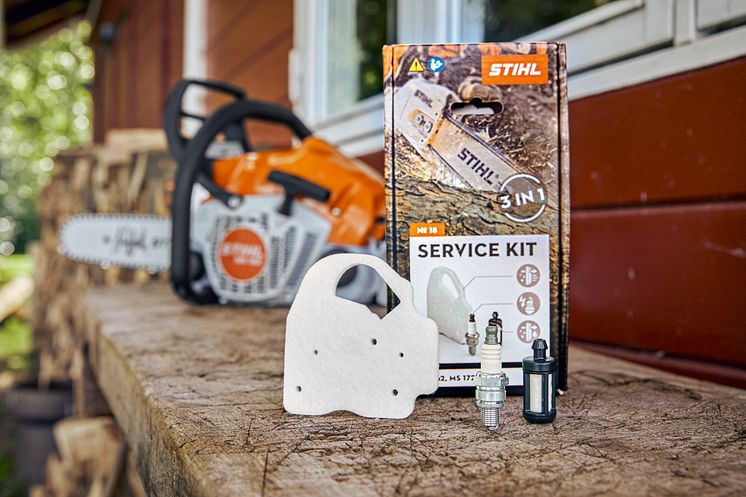 STIHL_Service_Kit_Benzinmotorsaege_Anwendung.jpg