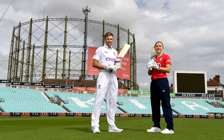 Heather Knight and Joe Root 30