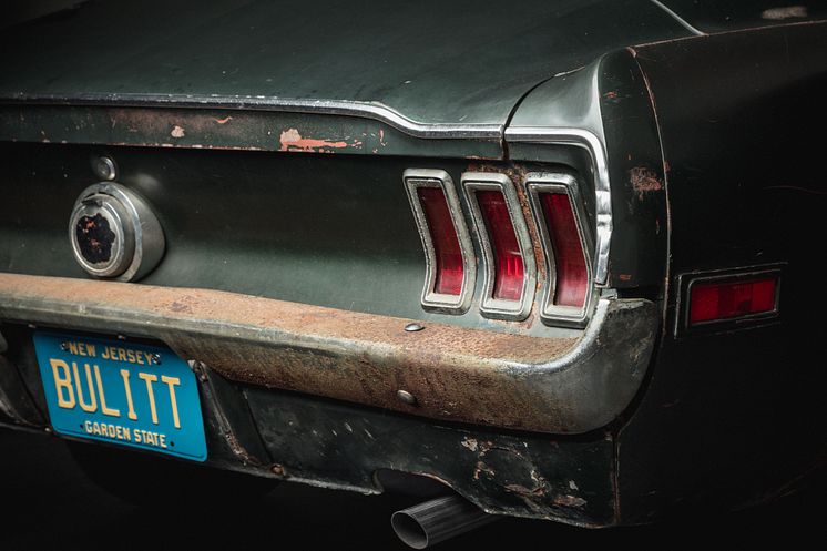 Original-1968-Mustang-Bullitt-rear-lamps