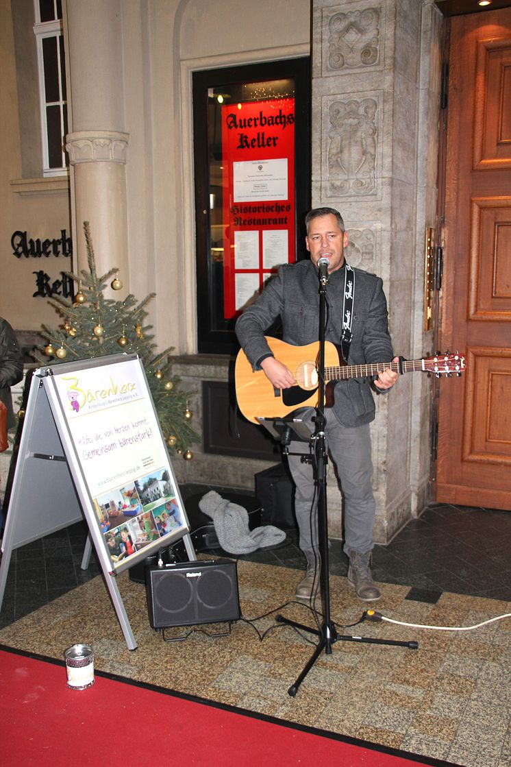 Der Bärenherz-Weihnachtsstand: Eine gelungene Veranstaltung in der Mädler-Passage