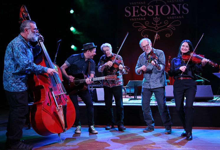 Stinnerbom Stinnerbom Dubé med Bruce Molsky & Darol Anger - Pressfoto 2.JPG