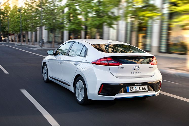 Hyundai IONIQ plug-in