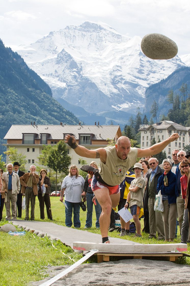 Steinstossen, Unspunnenfest Interlaken / Quelle: Verein Unspunnenfest