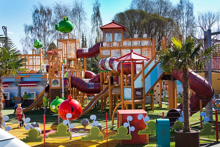 Angry Birds temapark byggd av Lappset