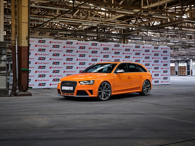 Audi RS 4 Avant (B8), glutorange