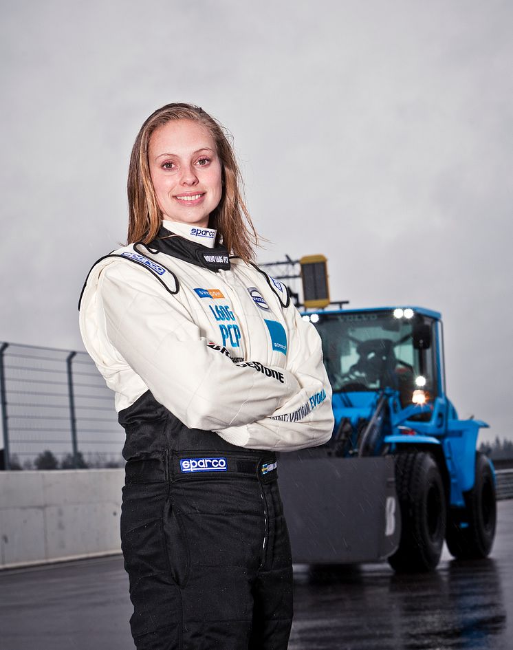 Karin Olsson - pilot Volvo L60G PCP hjullastare