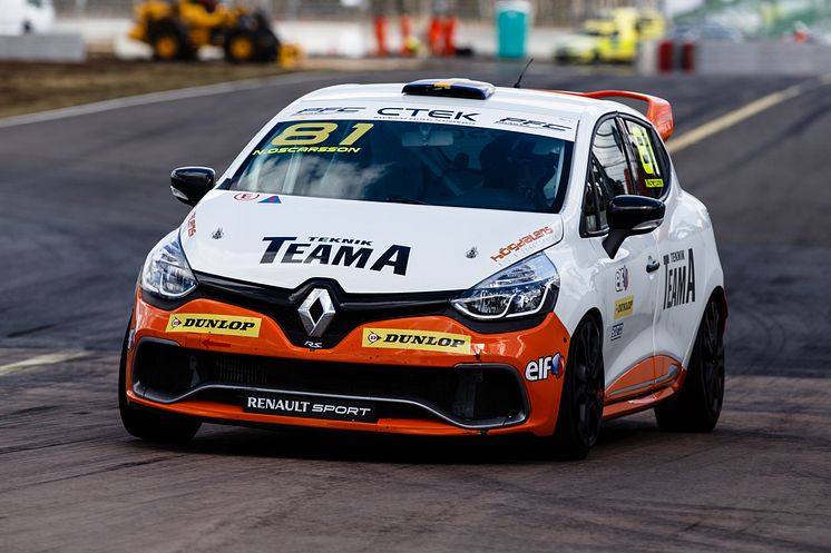 Nicklas Oscarsson, Renault Clio Cup, Skövde