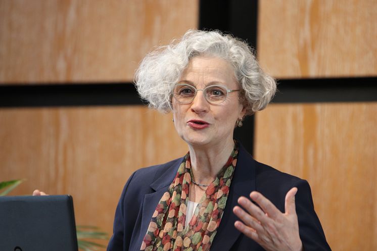 Antrittsvorlsung Prof.in Dr.in Walburga Hoff