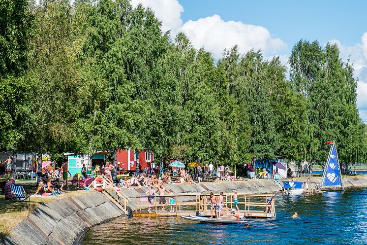 Surfbukten – stans skönaste häng i sommar!